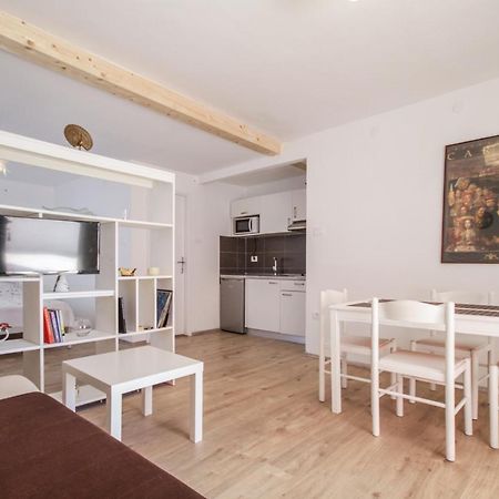 Studio La Boheme Rovinj Bagian luar foto