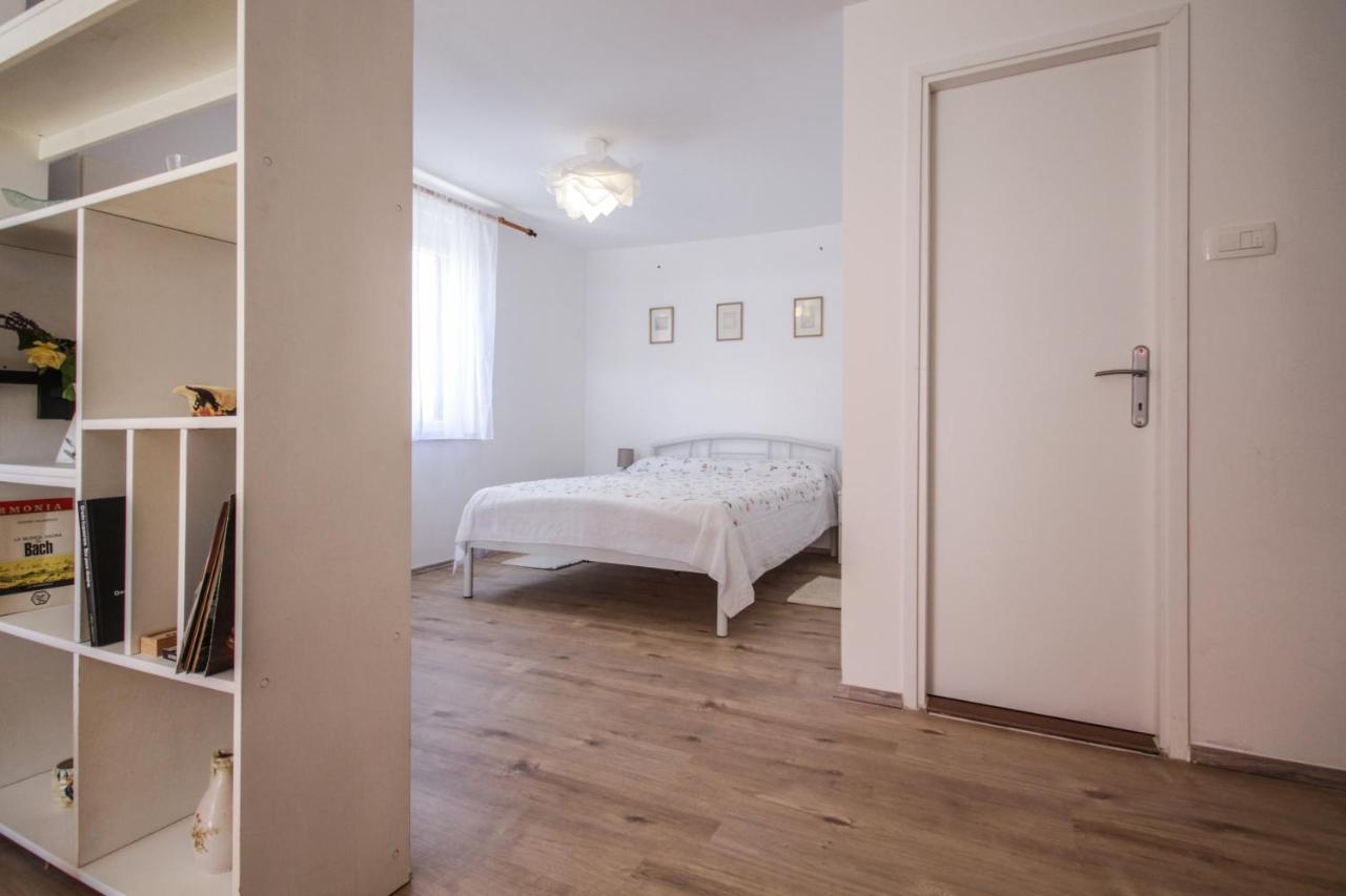 Studio La Boheme Rovinj Bagian luar foto