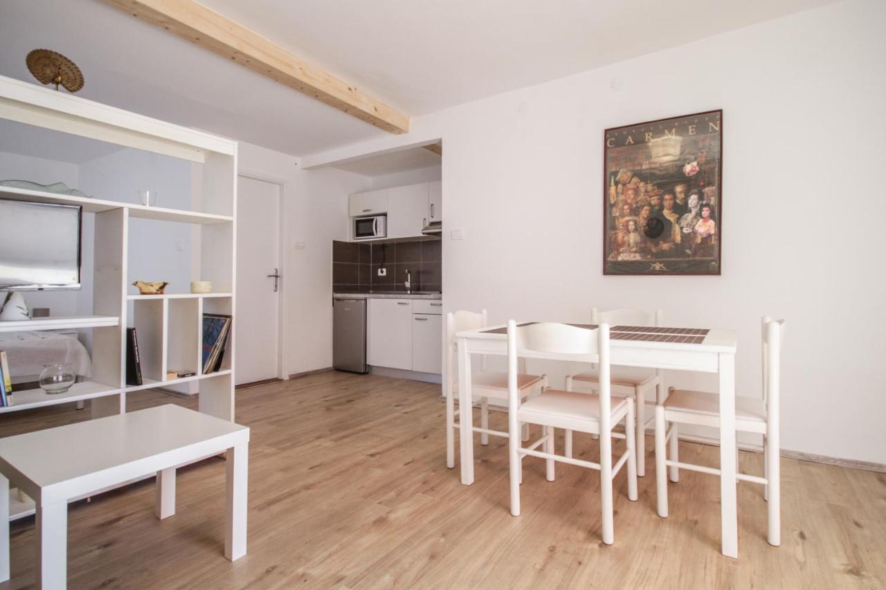 Studio La Boheme Rovinj Bagian luar foto