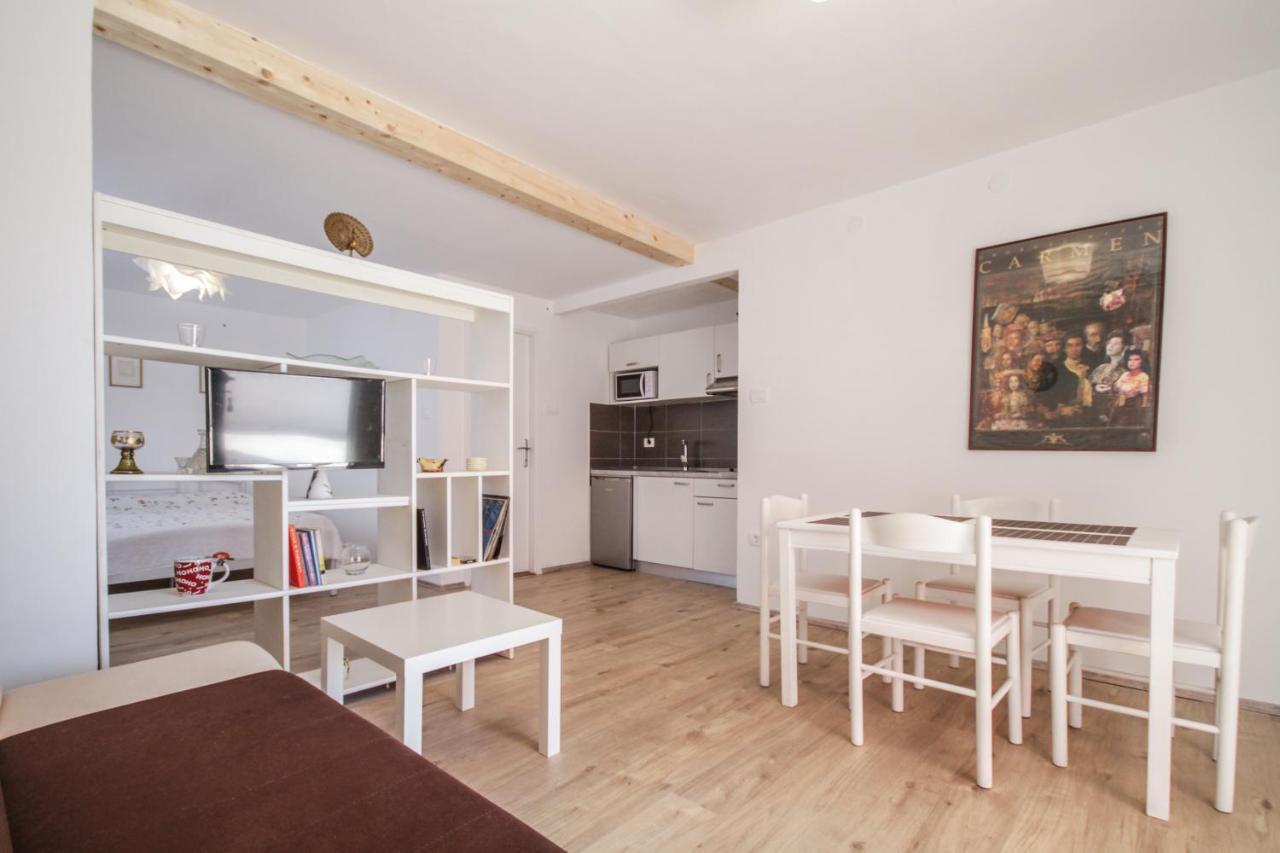 Studio La Boheme Rovinj Bagian luar foto